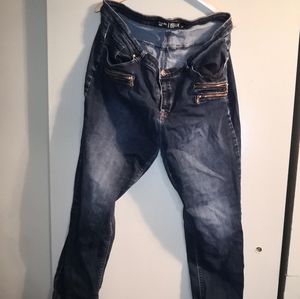 Plus Size Skinny Jeans